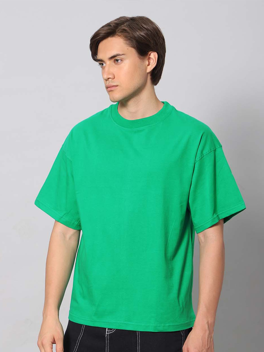 

Besick Round Neck Drop Shoulder Sleeves Cotton Oversized T-shirt, Green