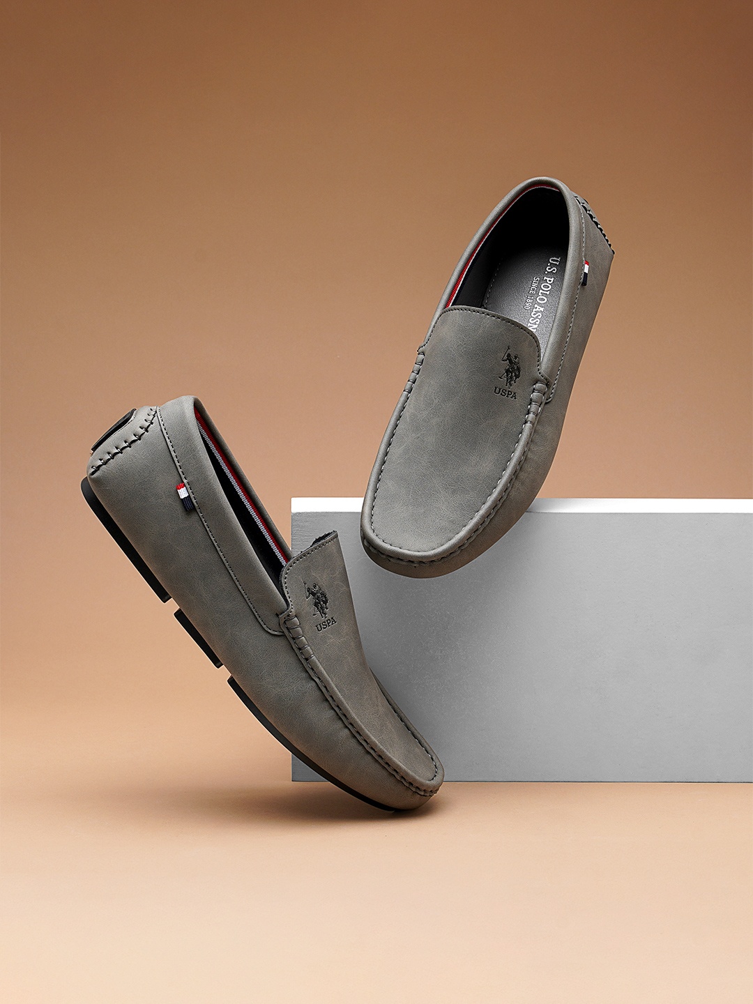 

U.S. Polo Assn. Men AARON 4.0 Loafers, Grey