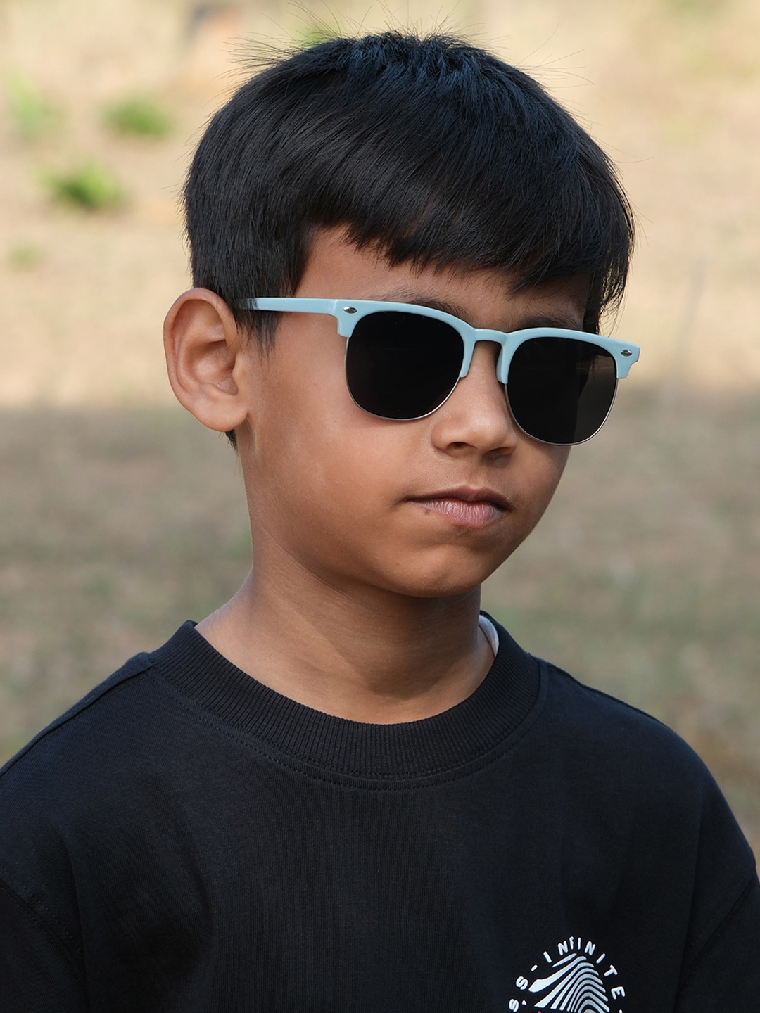 

DukieKooky Unisex Kids Wayfarer Sunglasses with UV Protected Lens DKSG482D, Black