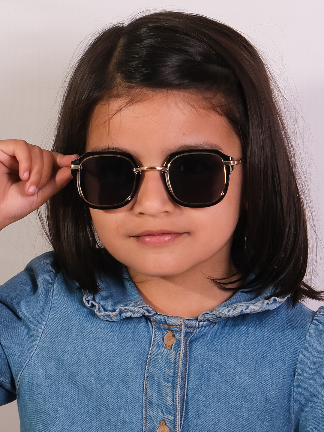 

DukieKooky Kids Square Sunglasses with UV Protected Lens DKSG480A, Black