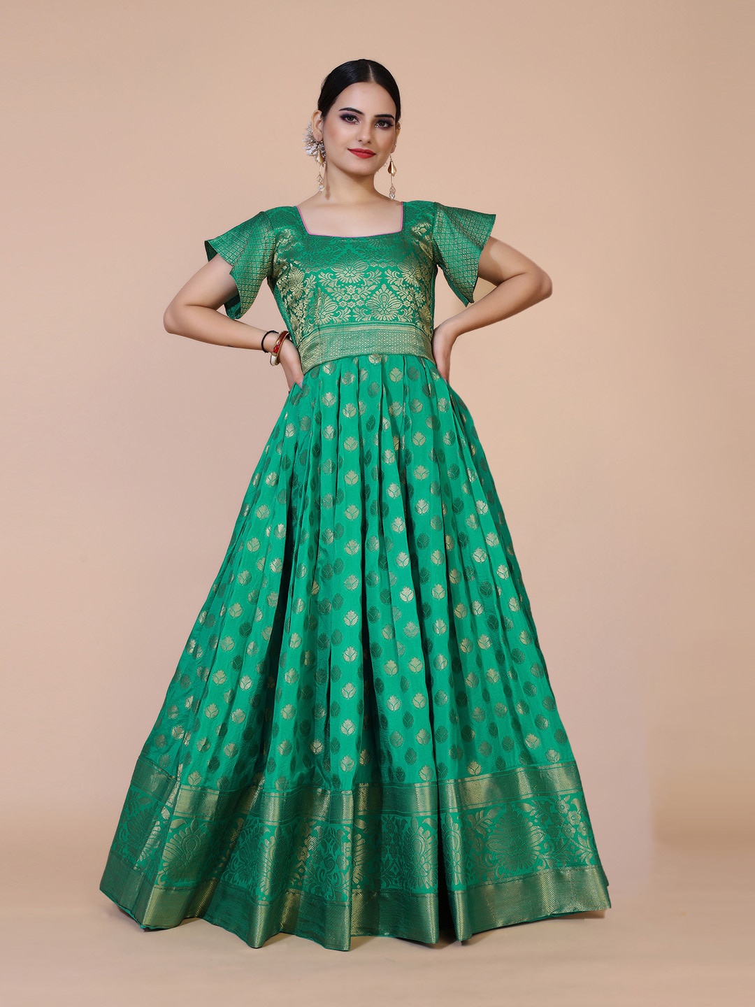 

PRANZ CREATION Square Neck Flared Sleeves Ethnic Motifs Print Jacquard Maxi Dress, Green