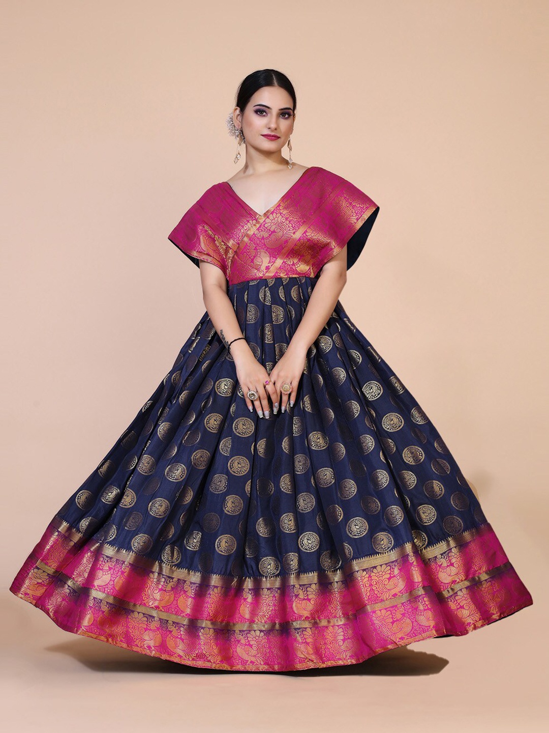 

PRANZ CREATION Geometric Printed Anarkali Kurta, Navy blue