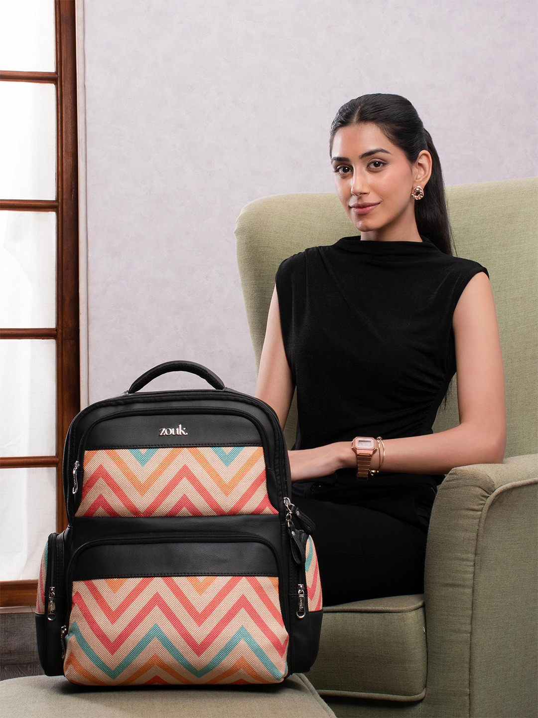 

ZOUK WavBeach Unisex Geometric Printed Padded Vegan Leather Backpack-Up to 16 inch, Black