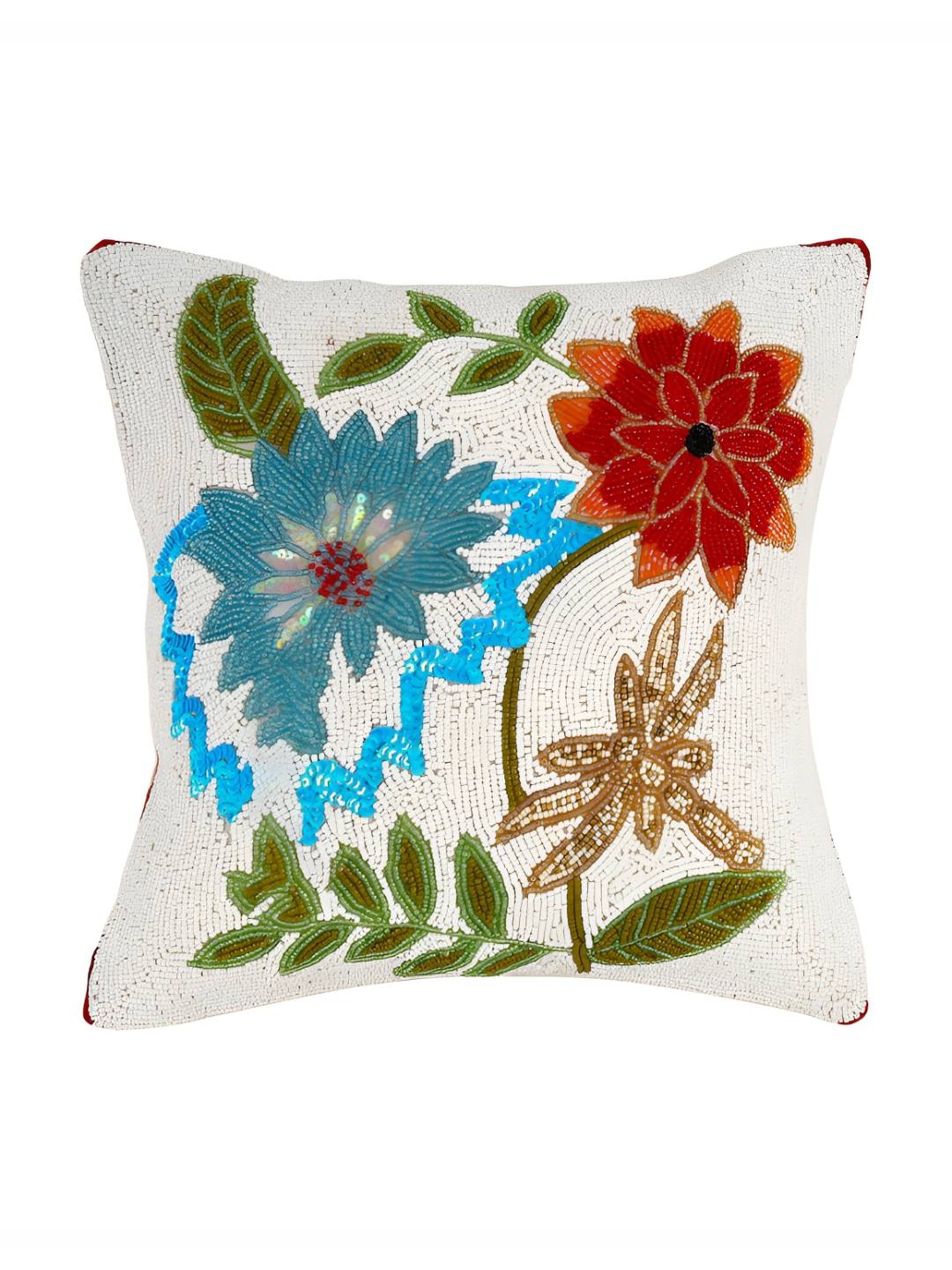 

PURINA'S White & Blue Floral Square Cushion Cover