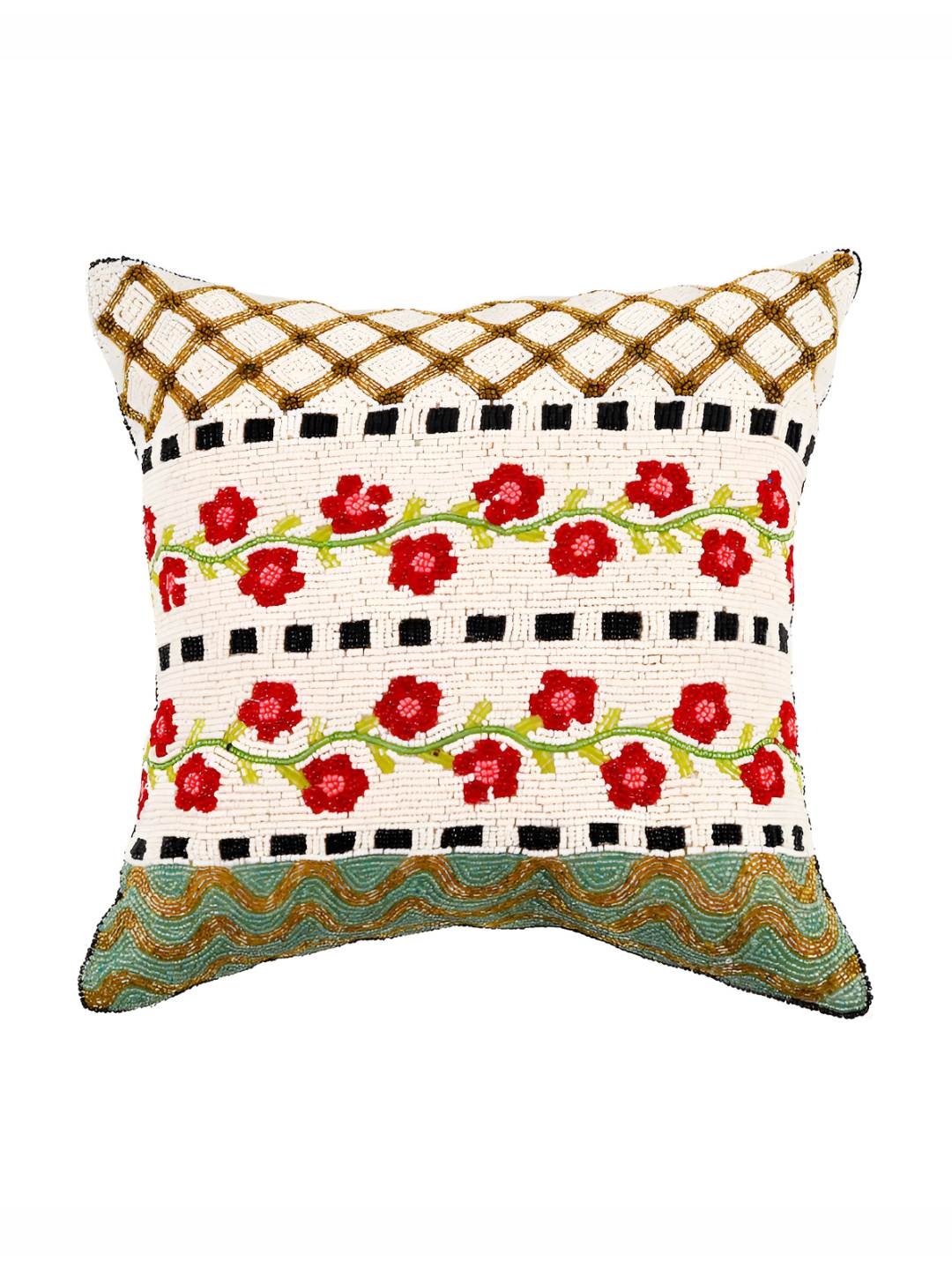 

PURINA'S White & Red Floral Square Cushion Covers