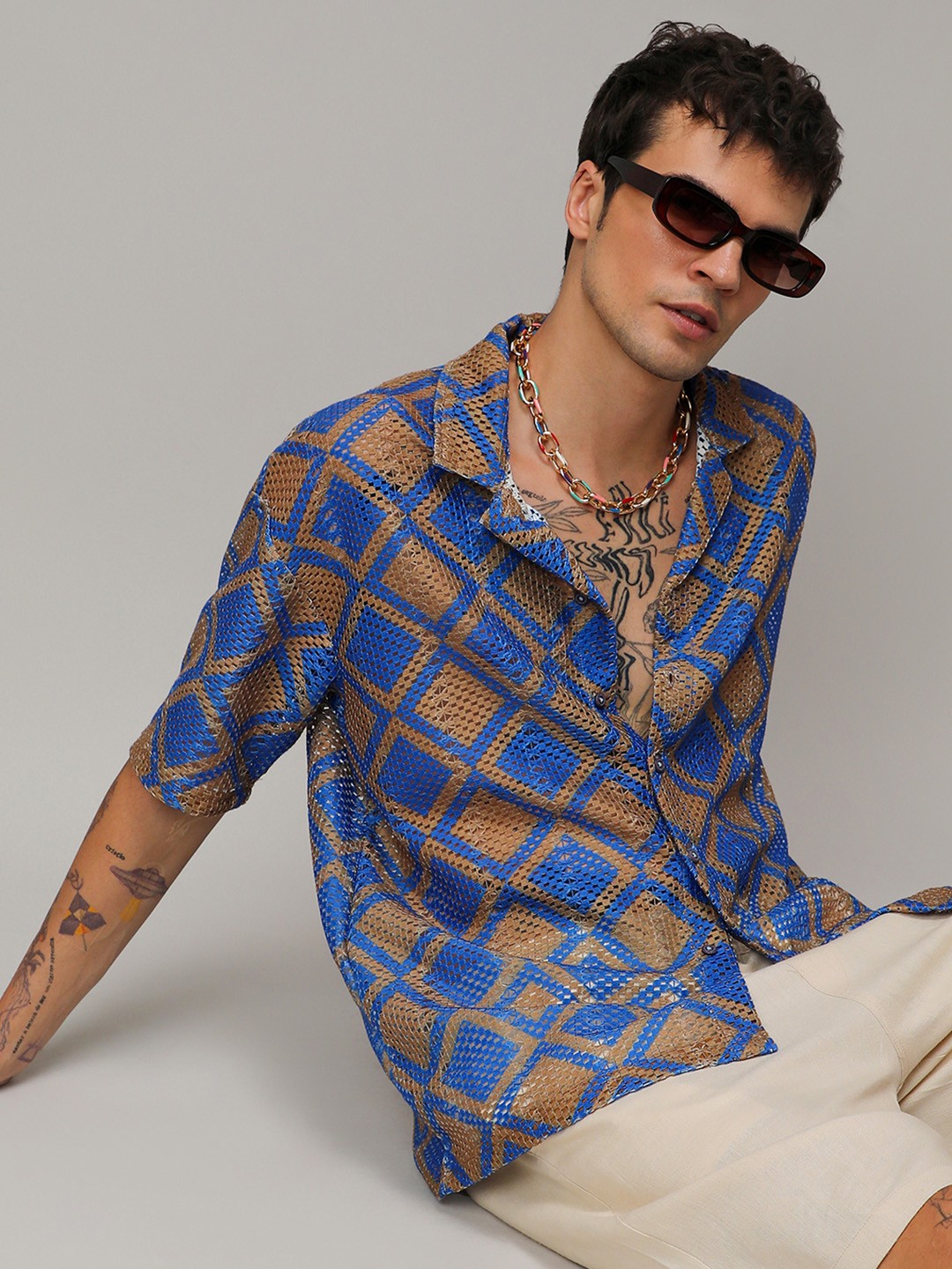 

Campus Sutra Classic Geometric Printed Casual Shirt, Blue