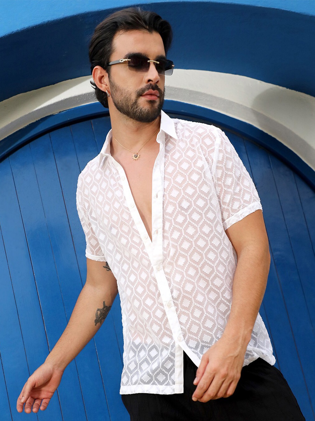 

Campus Sutra Classic Ethnic Motif Printed Casual Shirt, White