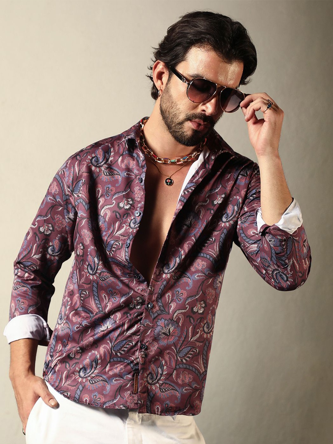 

Campus Sutra Classic Ethnic Motifs Printed Casual Shirt, Red