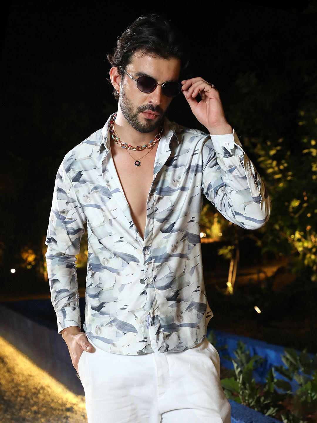 

Campus Sutra Classic Abstract Printed Casual Shirt, Grey