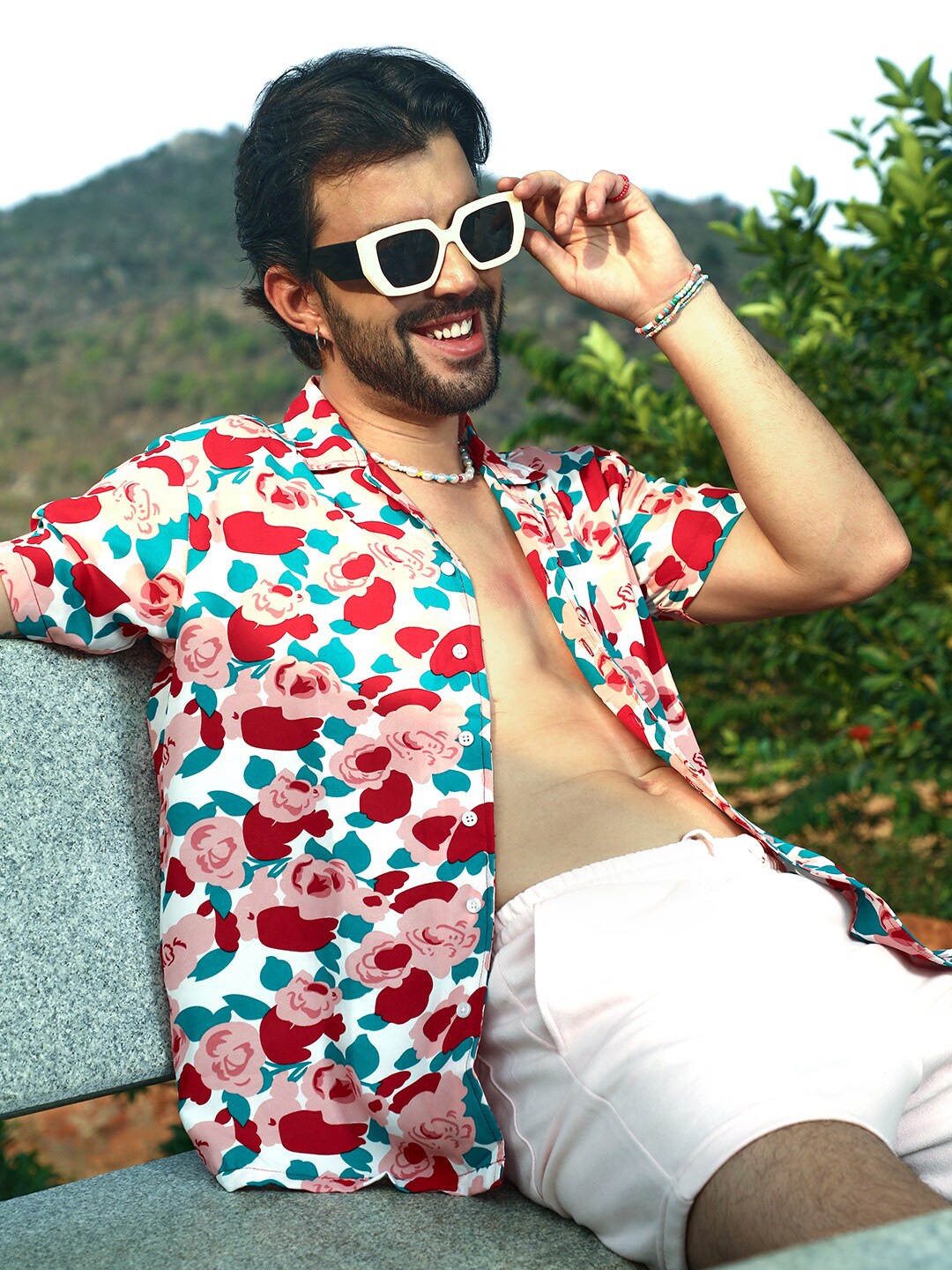 

Campus Sutra Classic Floral Printed Casual Shirt, Red