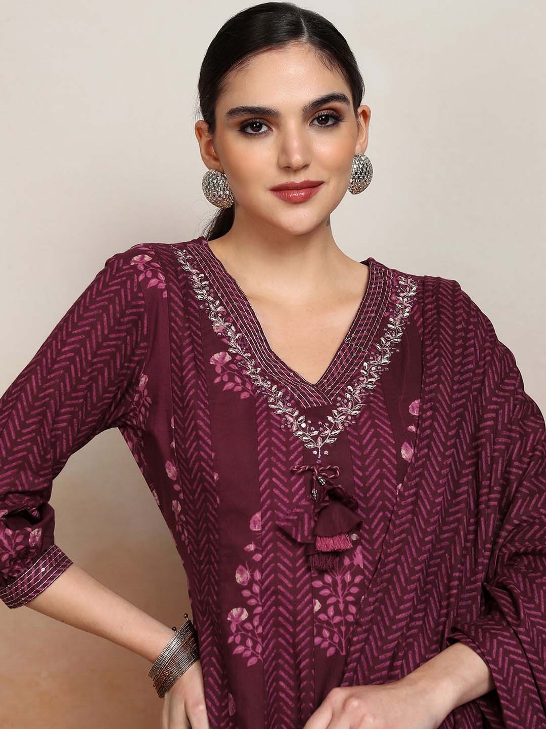 

Vishudh Embroidered Regular Pure Cotton Kurta With Trouser & Dupatta, Maroon
