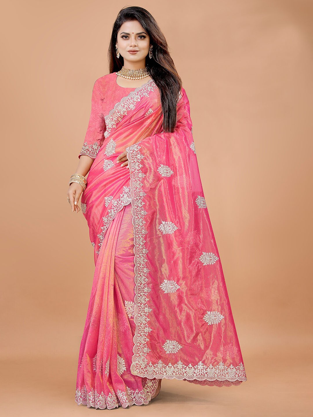 

DIVASTRI Embellished Embroidered Supernet Saree, Pink