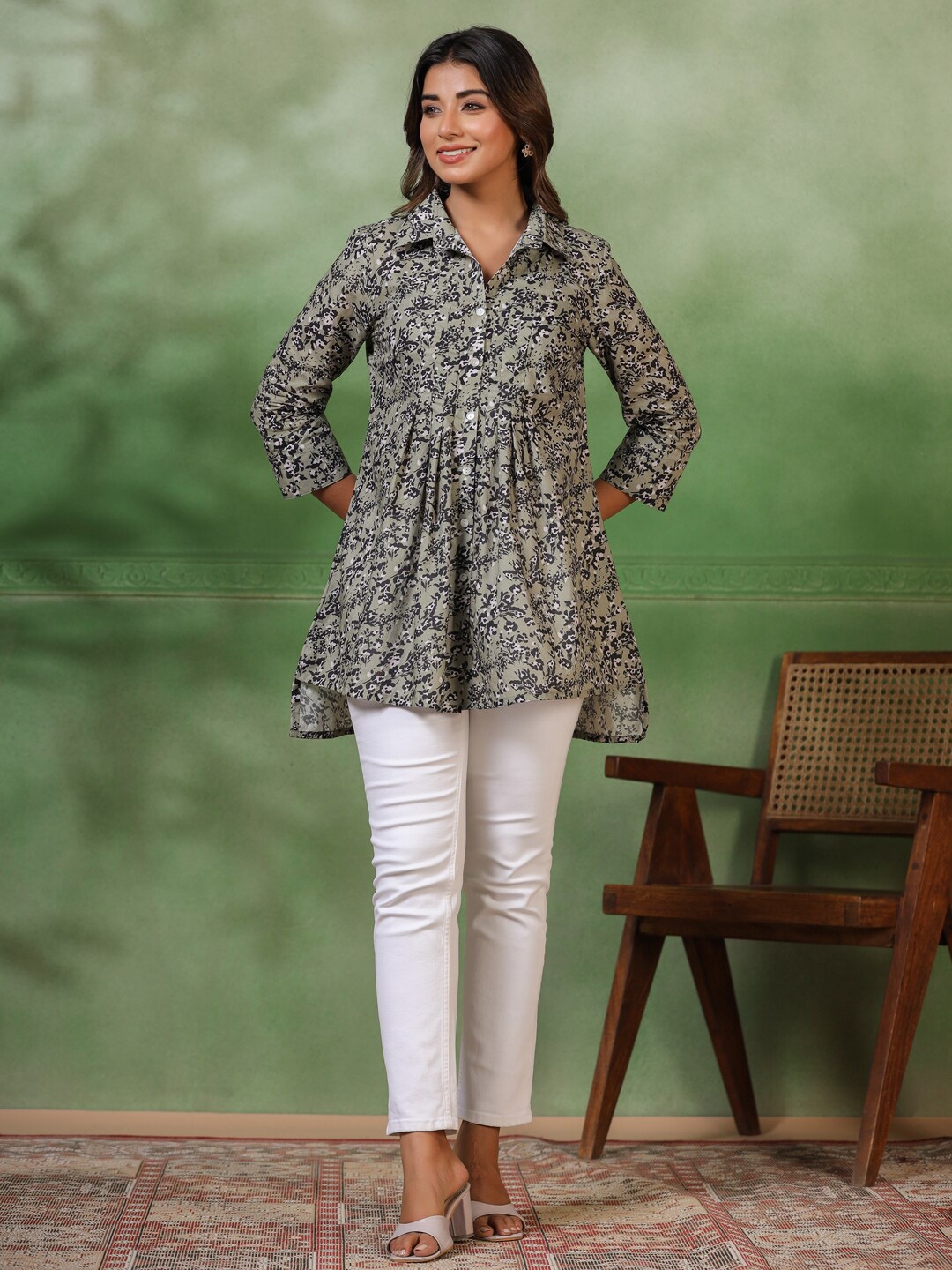 

Sangria Printed Organic Cotton Tunics, Olive