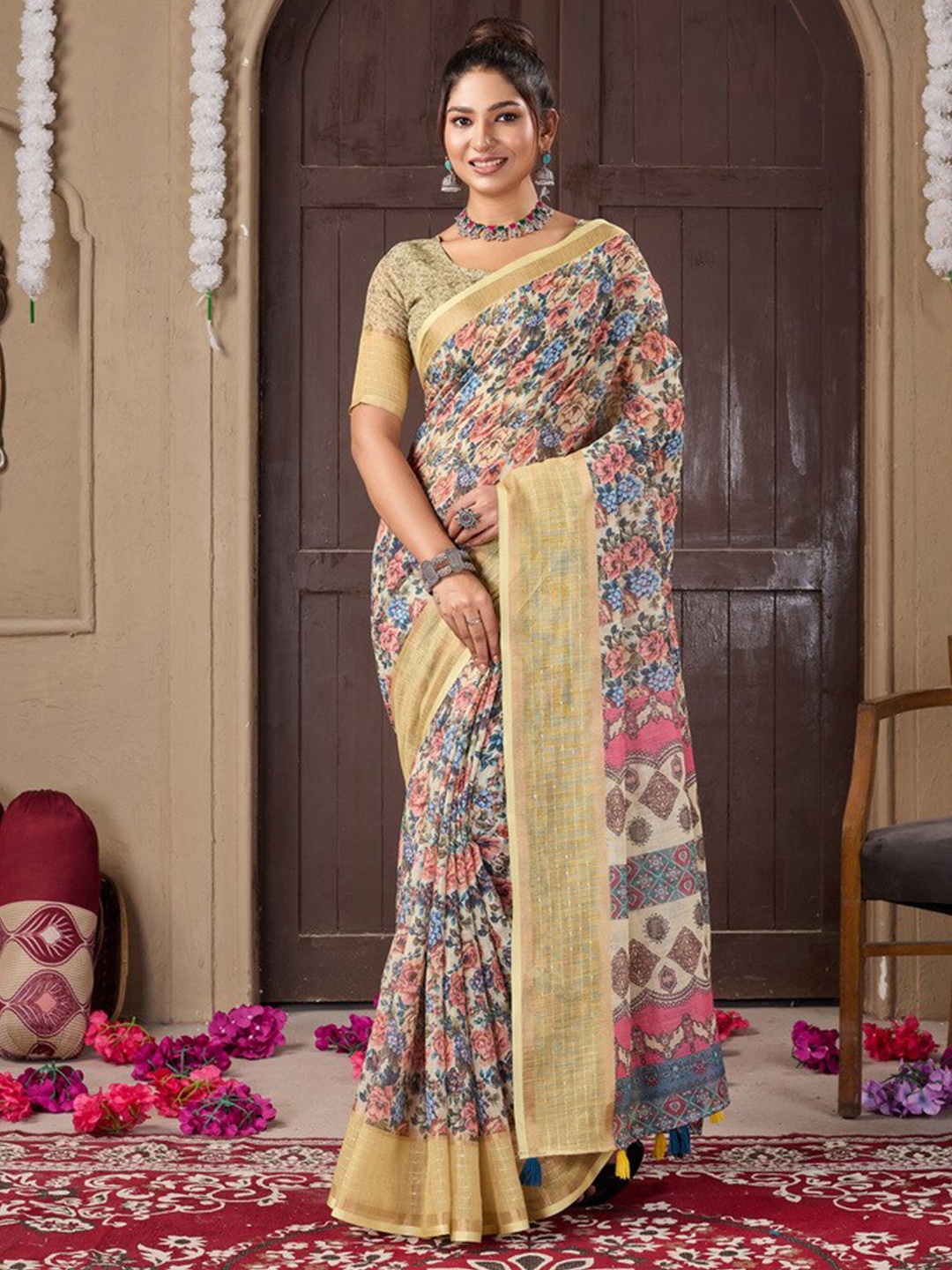 

Fashion FRICKS Floral Sequinned Silk Cotton Saree, Yellow