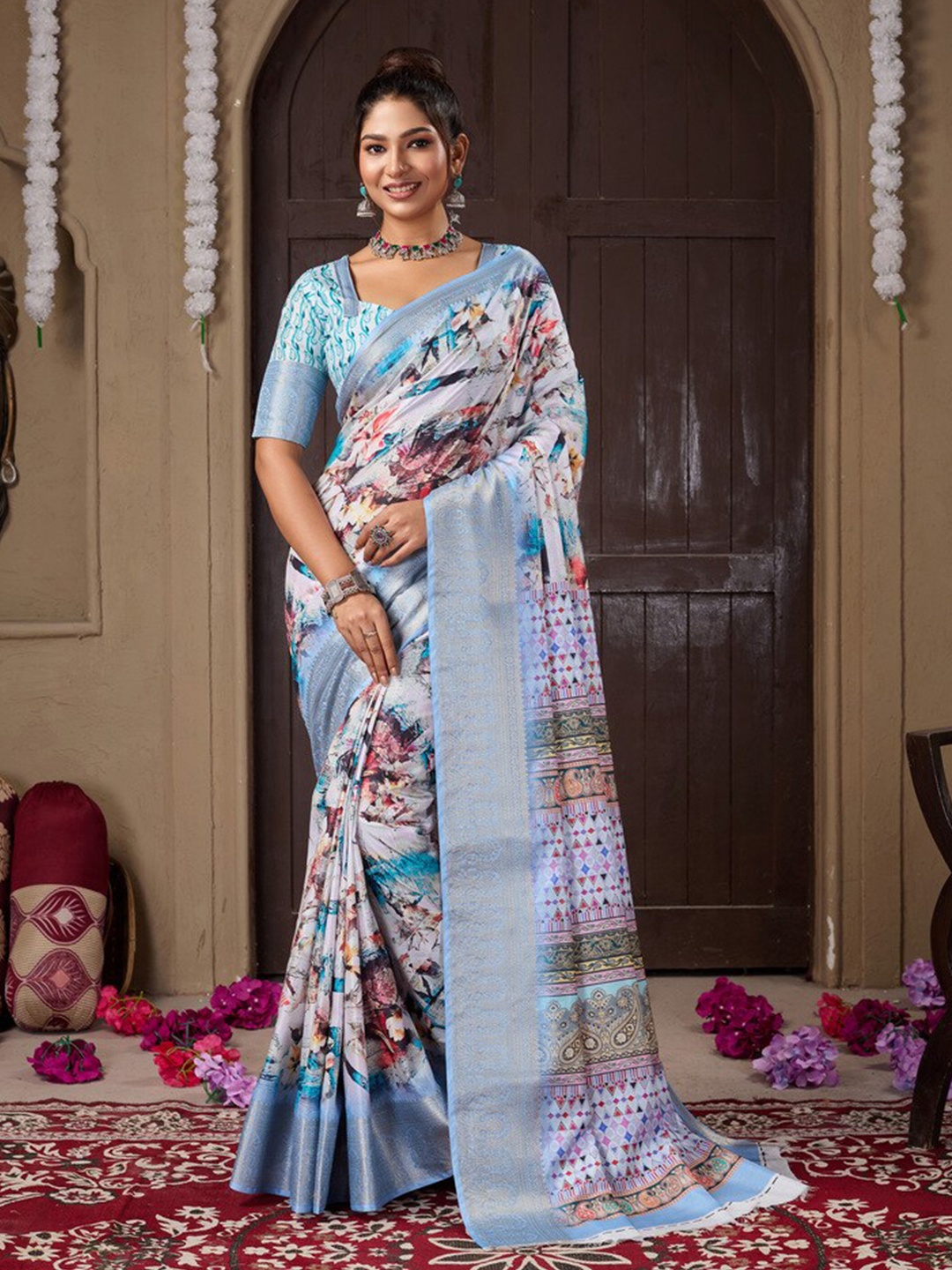 

Fashion FRICKS Floral Digital Printed Zari Silk Cotton Saree, Blue