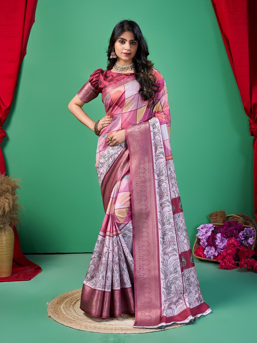 

Fashion FRICKS Floral Zari Silk Cotton Saree With Blouse Piece, Grey