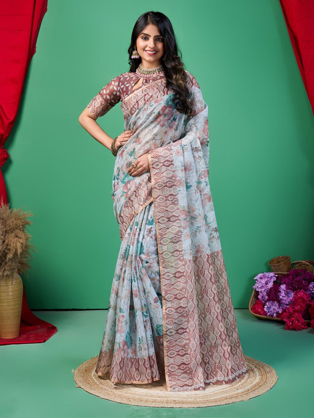 

Fashion FRICKS Floral Silk Cotton Saree, Blue