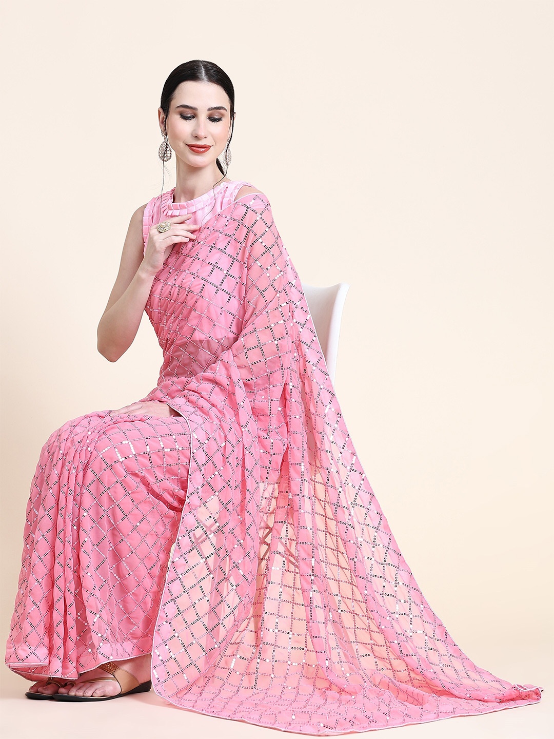 

KALINI Embellished Sequinned Pure Georgette Heavy Work Saree, Pink