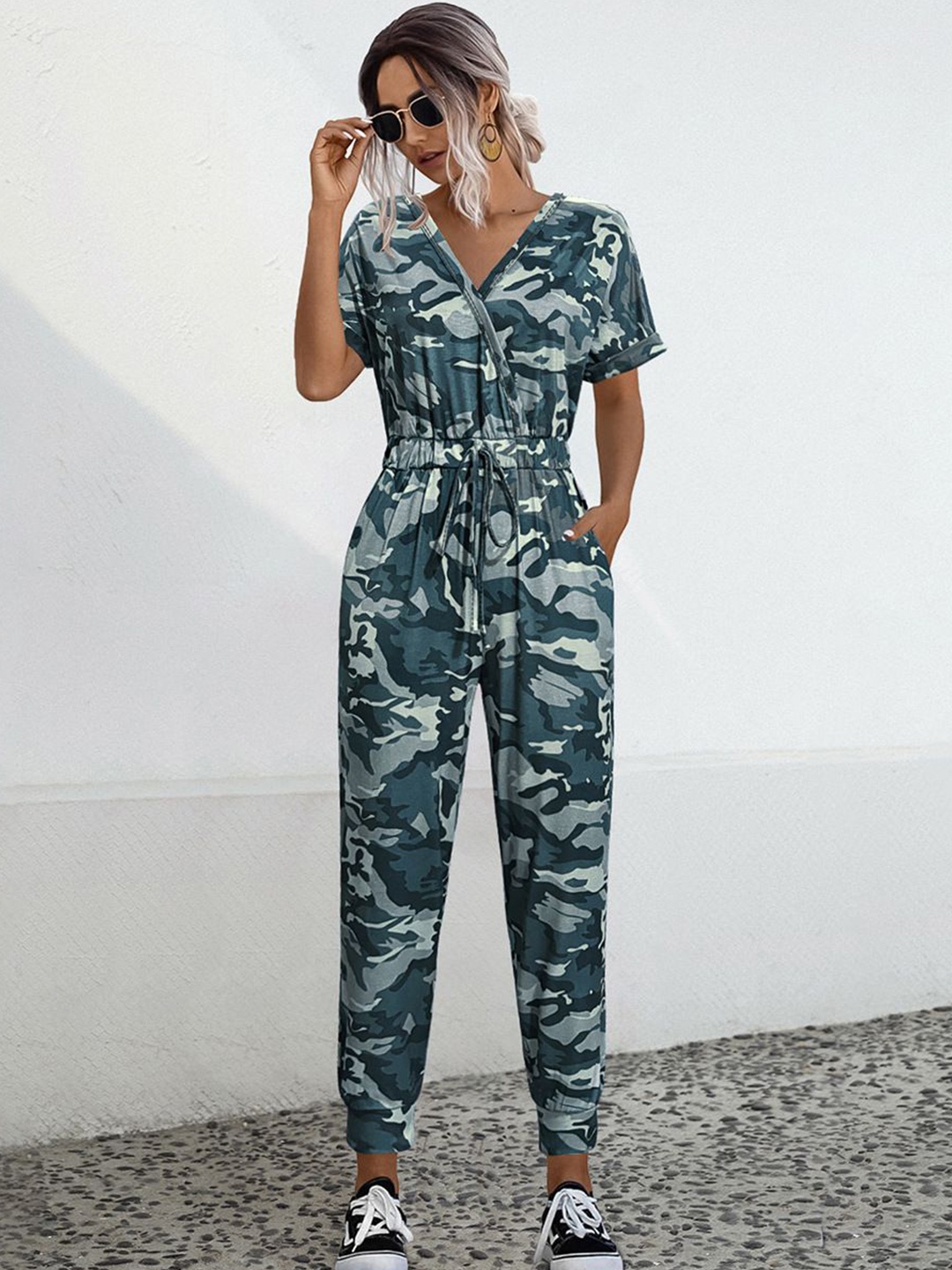 

StyleCast x Revolte Printed Basic Jumpsuit, Grey