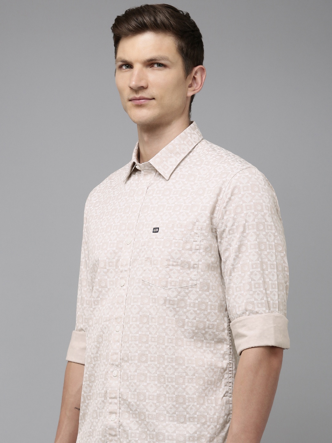 

Arrow Manhattan Slim Fit Opaque Printed Pure Cotton Casual Shirt, Beige