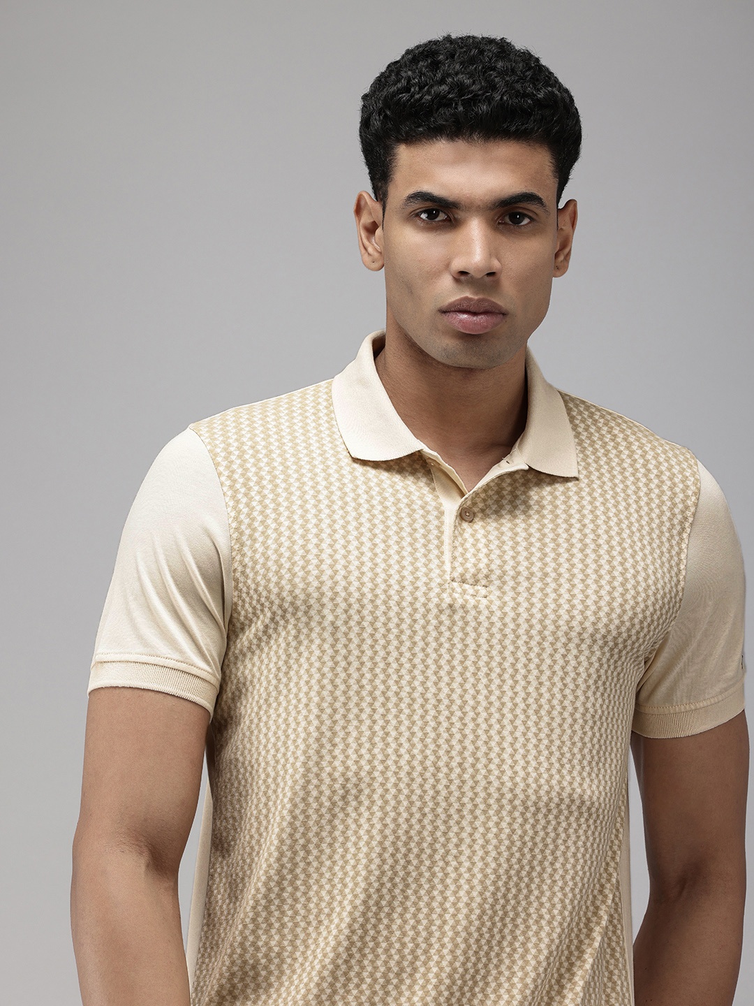 

Arrow Printed Polo Collar T-shirt, Beige