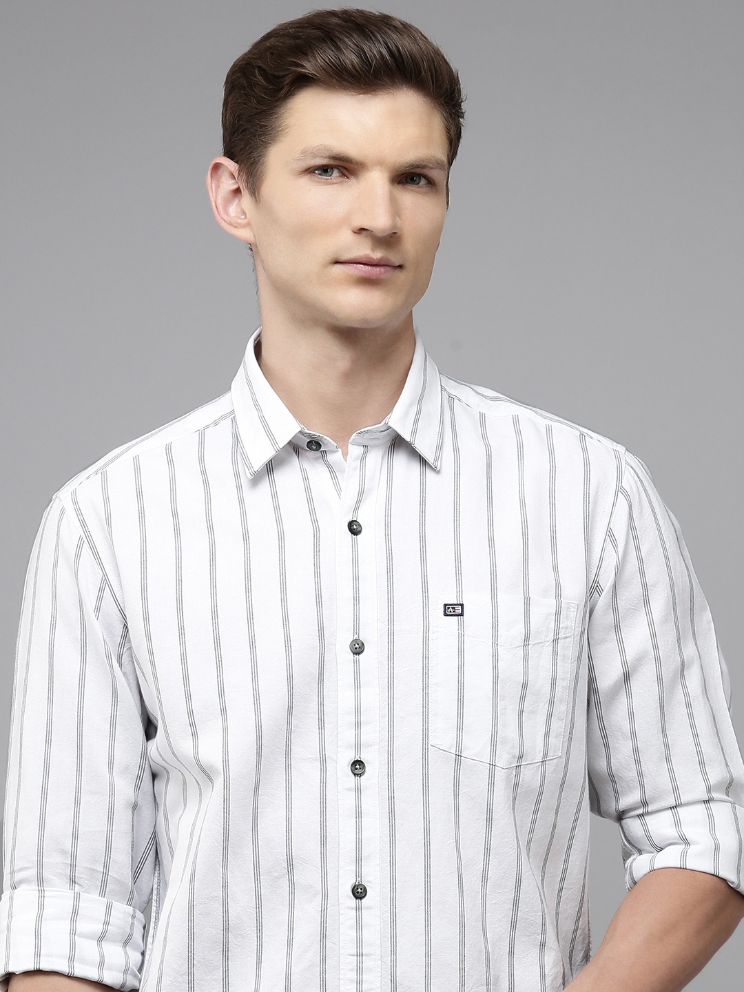 

Arrow Manhattan Slim Fit Opaque Striped Pure Cotton Casual Shirt, White