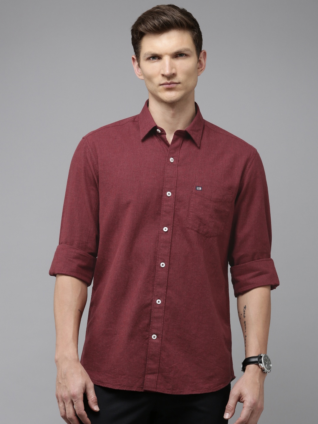 

Arrow Solid Manhattan Slim Fit Opaque Pure Cotton Casual Shirt, Red