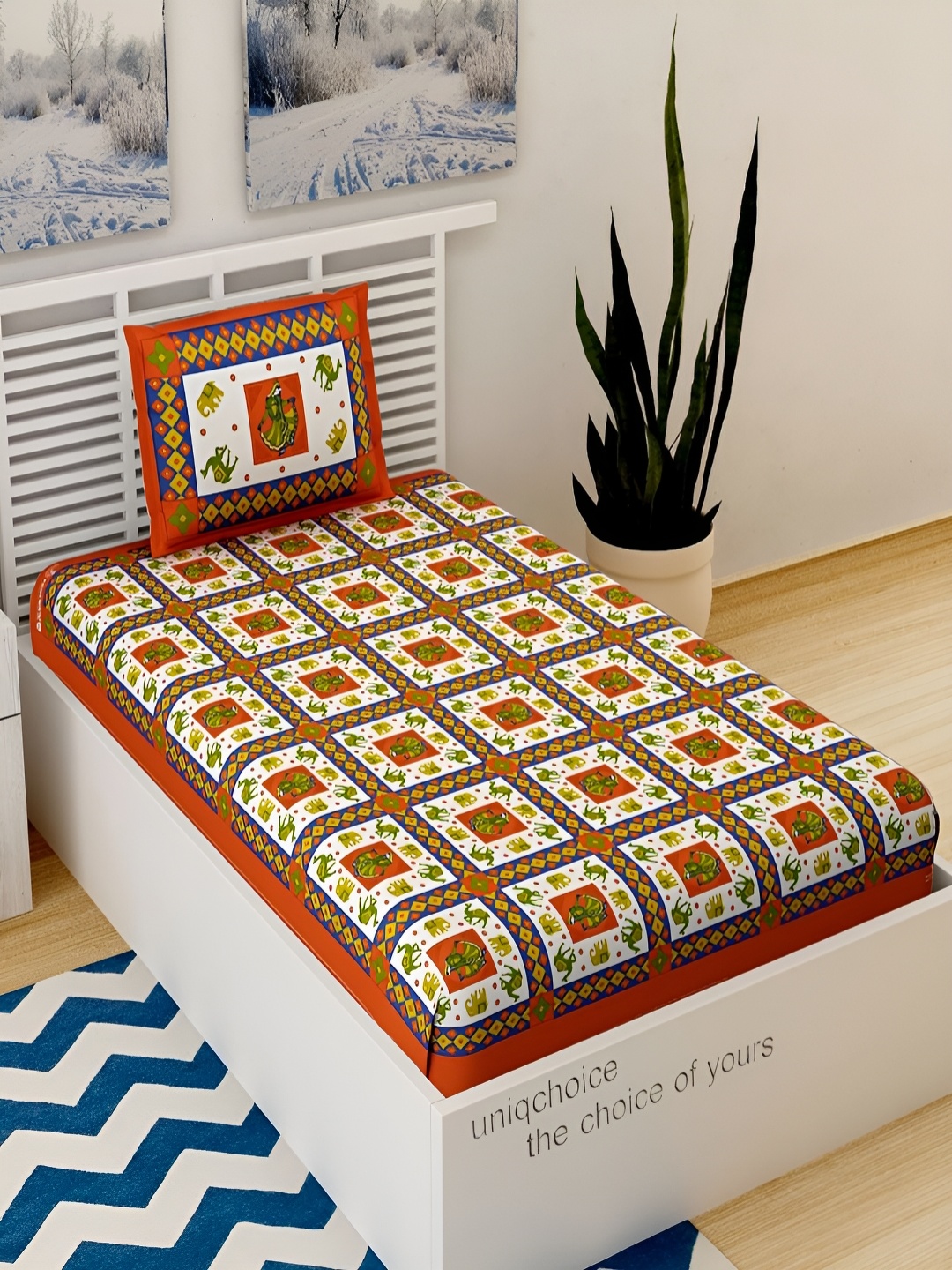 

Aura Orange & White Ethnic Motifs 120 TC Pure Cotton Single Bedsheet With 2 Pillow Covers