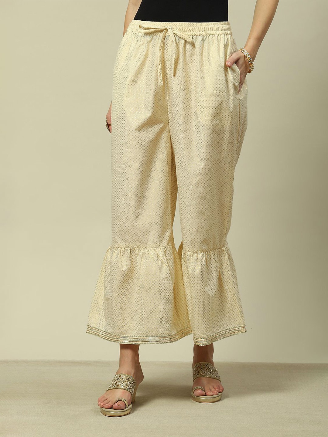 

Rangriti Women Solid Flared Ethnic Palazzos, Off white