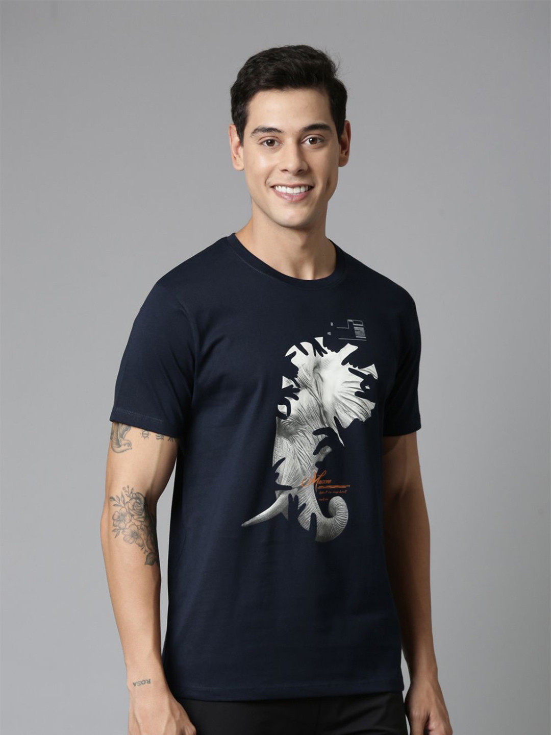

MAXZONE Men Graphic Printed Round Neck Cotton T-shirt, Navy blue