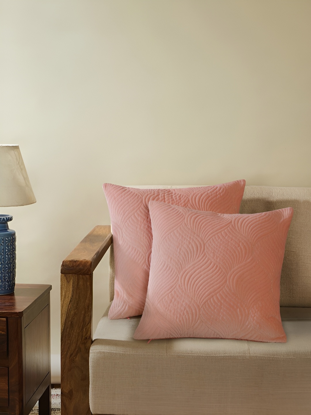 

House of Pataudi Pink 2 Pieces Embroidered Velvet Cushion Covers