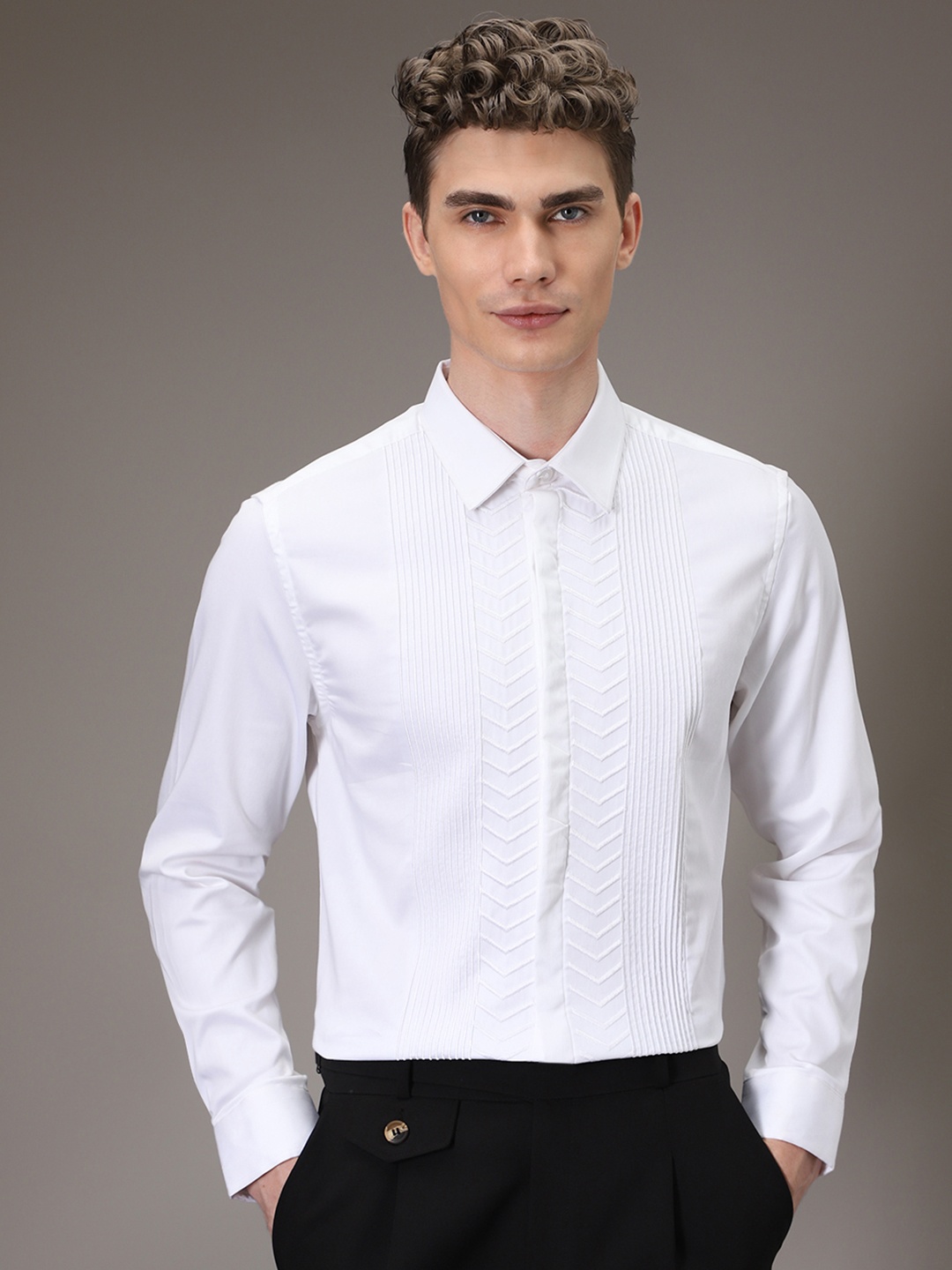 Banana Club Classic Vertical Striped Cotton Slim Fit Casual Shirt, White
