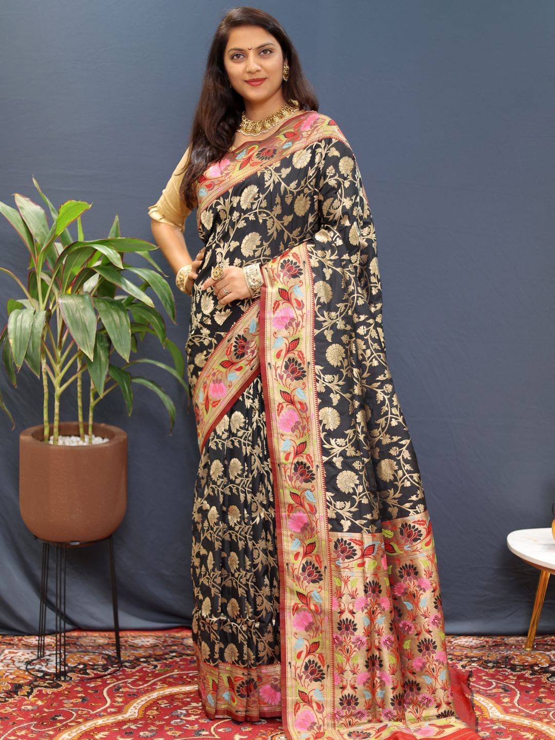 

SGF11 Woven Design Zari Art Silk Heavy Work Kanjeevaram Saree, Black