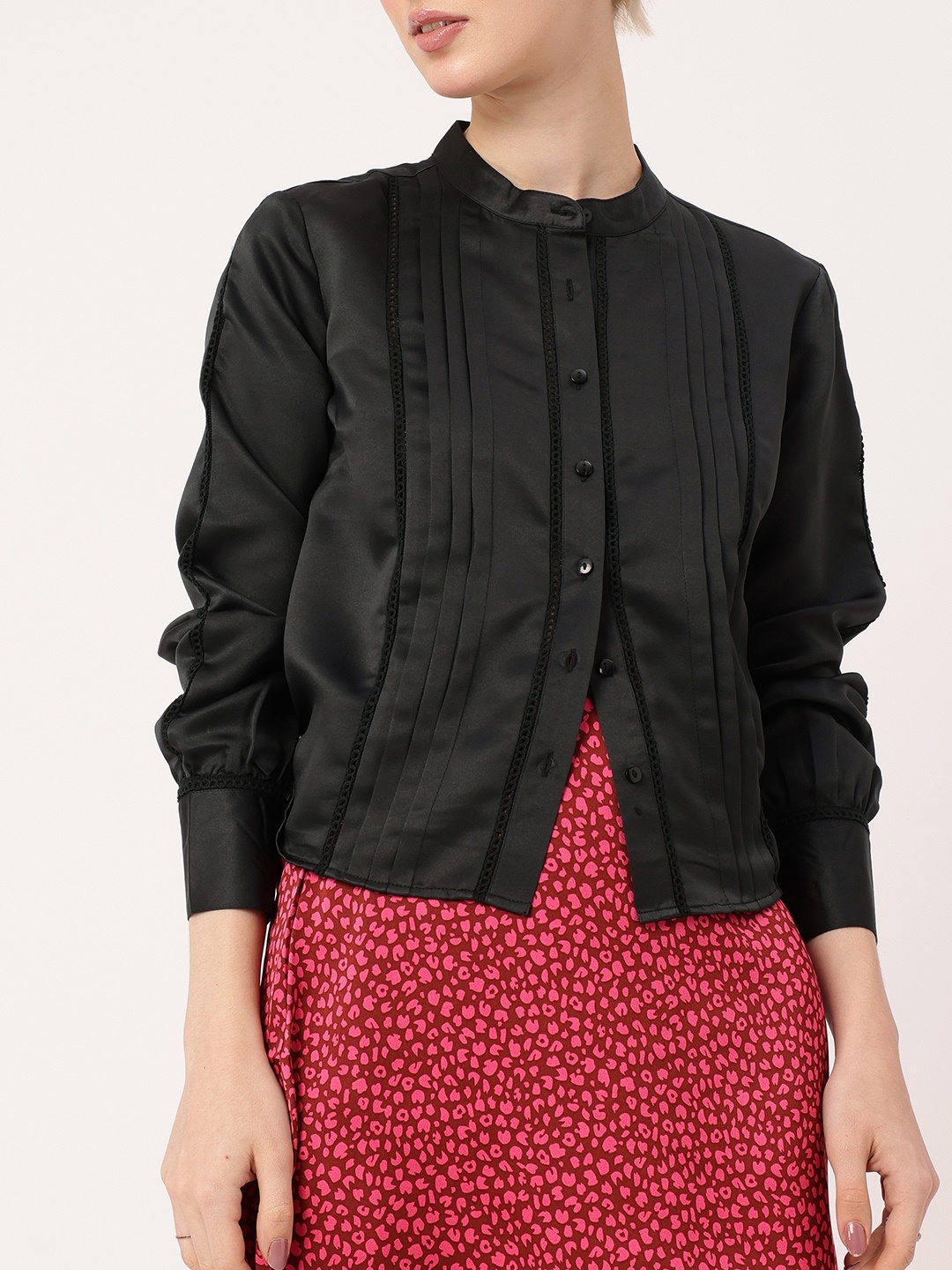 

DressBerry Cute Femi Satin Sensuality Lace Detailed Pleated Shirt, Black