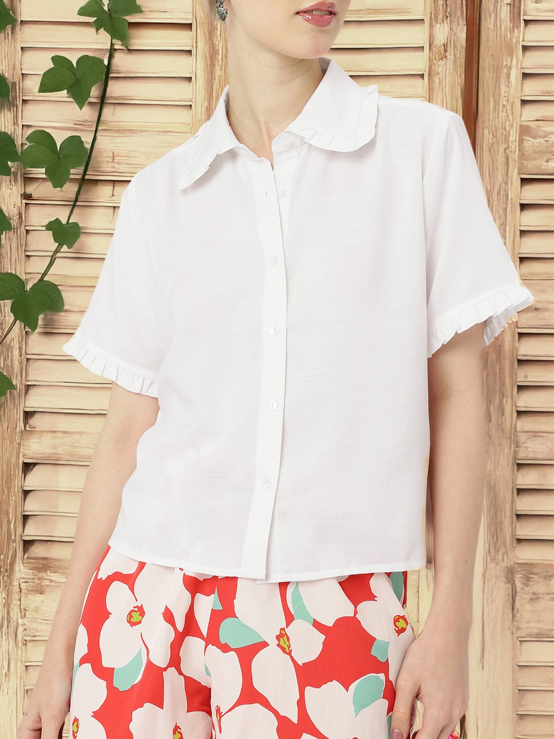 

DressBerry Cute Femi Ruffle Romance Shirt, White
