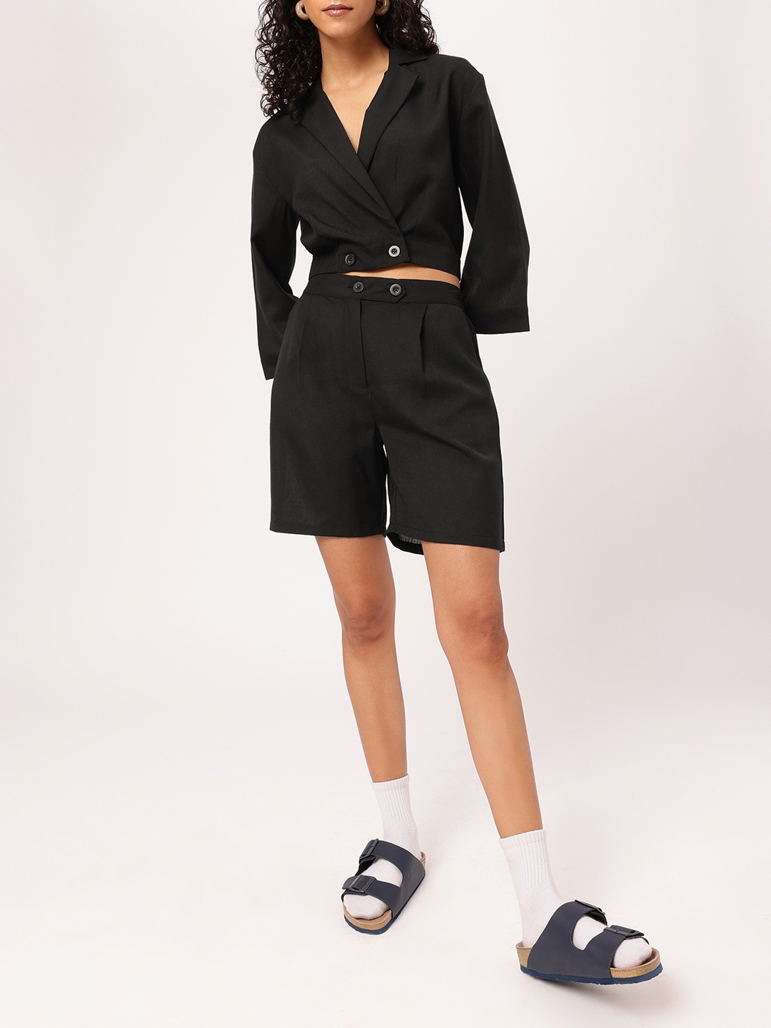 

DressBerry Own Your K-Street Style Crop Top And Shorts Co-Ords, Black
