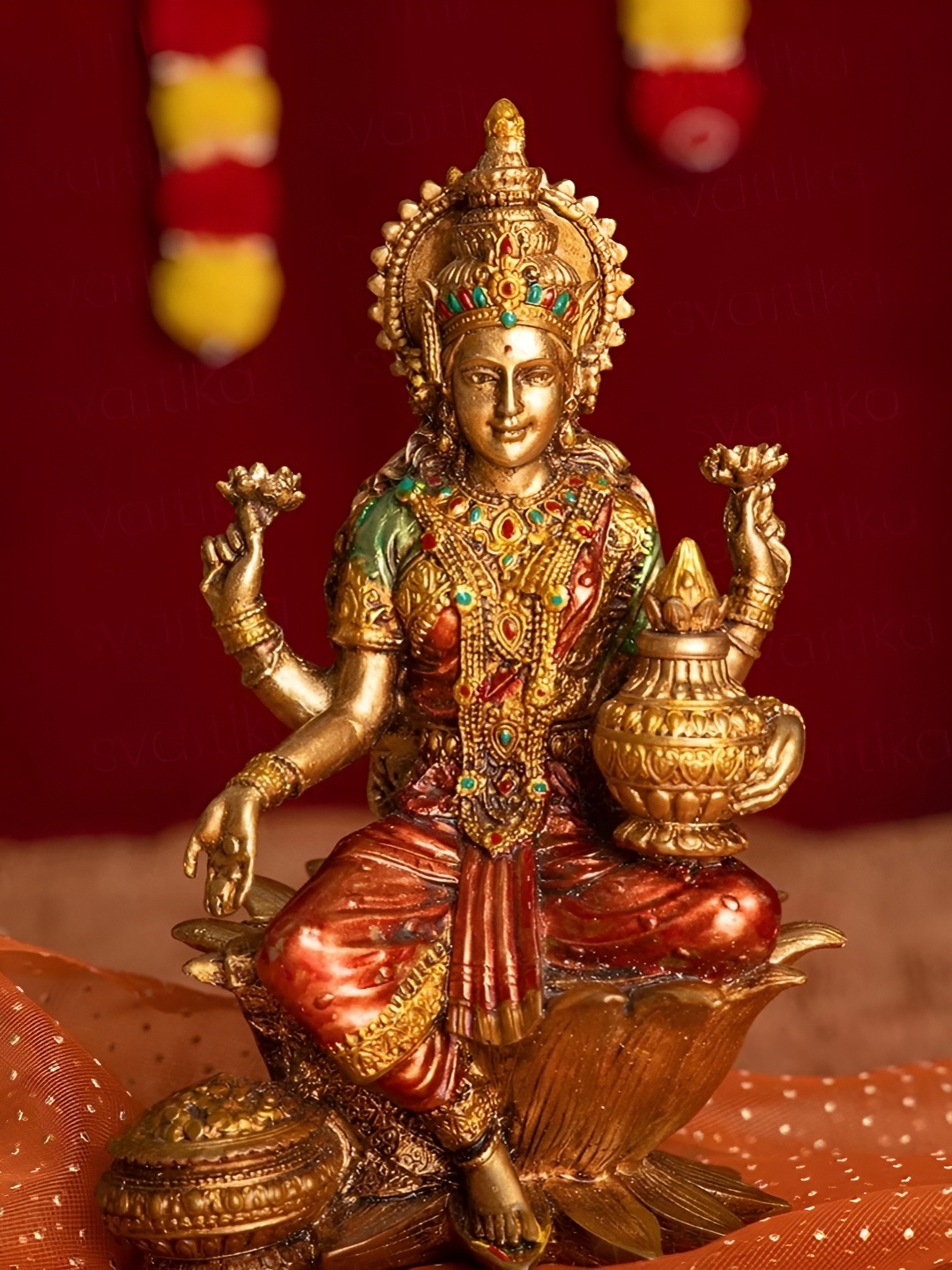 

krishnagallery1 Gold Toned Lord Laxmi Mata Showpiece