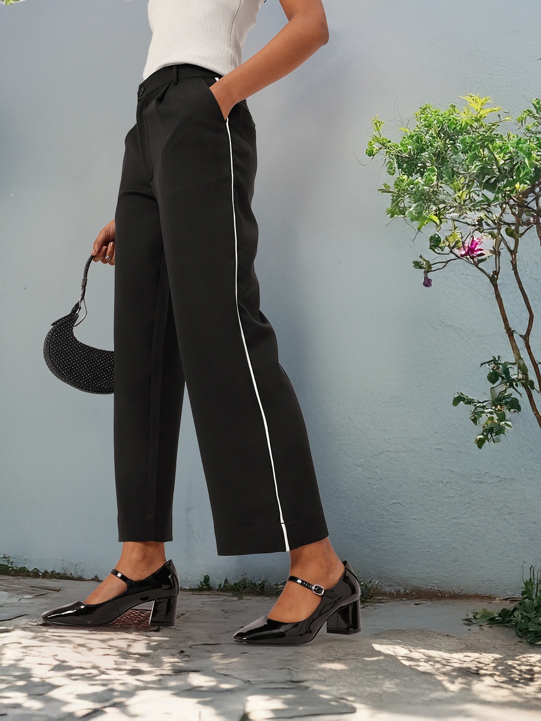 

DressBerry Women Modern Vibe Side Piping Detail Pleated Trousers, Black