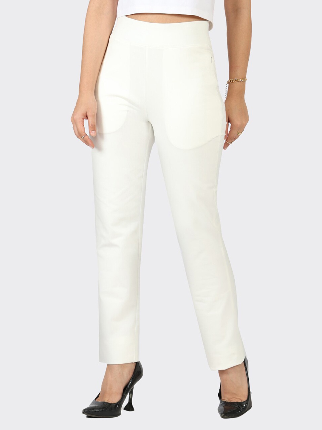 

Blissclub Women Relaxed Straight Leg Fit High-Rise Trouser, White