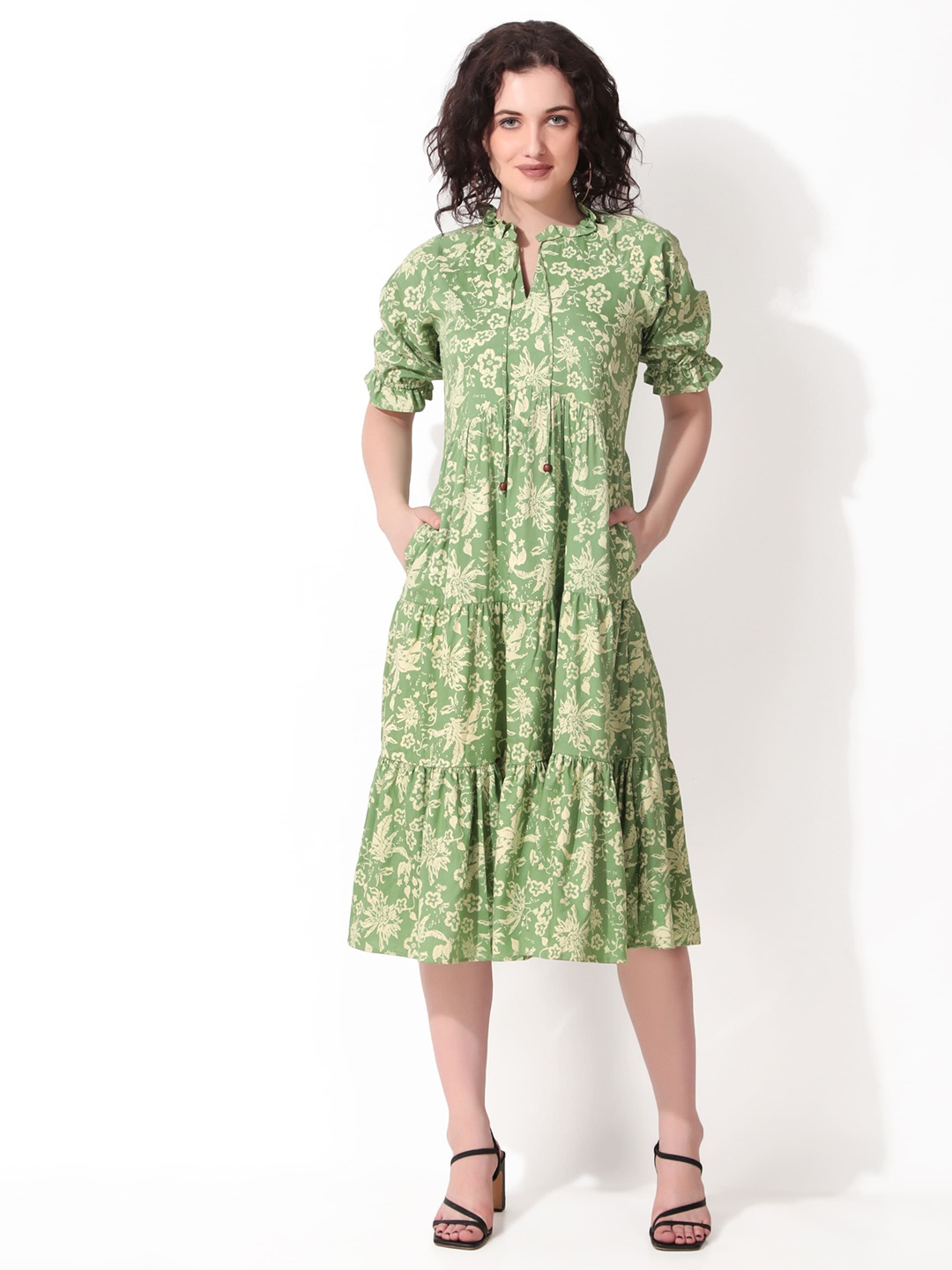 

Seryeon Floral Printed Tie-Up Neck Puff Sleeves Gathered Midi A-Line Dress, Green