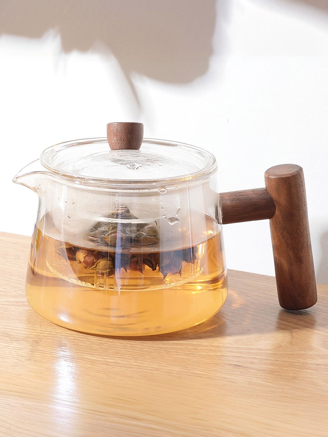 

UMAI Transparent Glass Water Jug With Lid