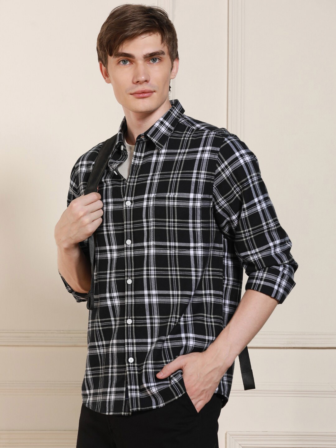 

Dennis Lingo Tartan Checked Spread Collar Cotton Shirt, Black