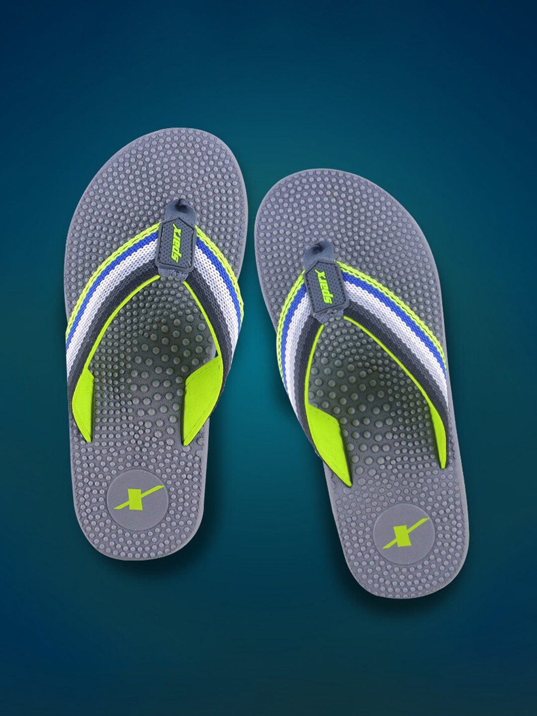 

Sparx Men Textured Slip-On Flip Flops, Grey
