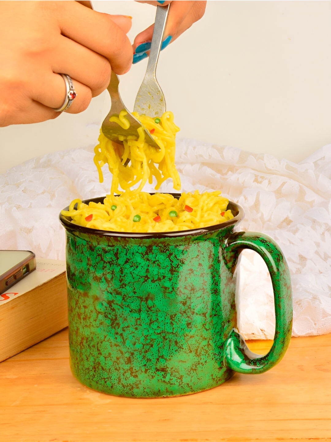 

StyleMyWay Green Printed Ceramic Glossy Mug 550 ml