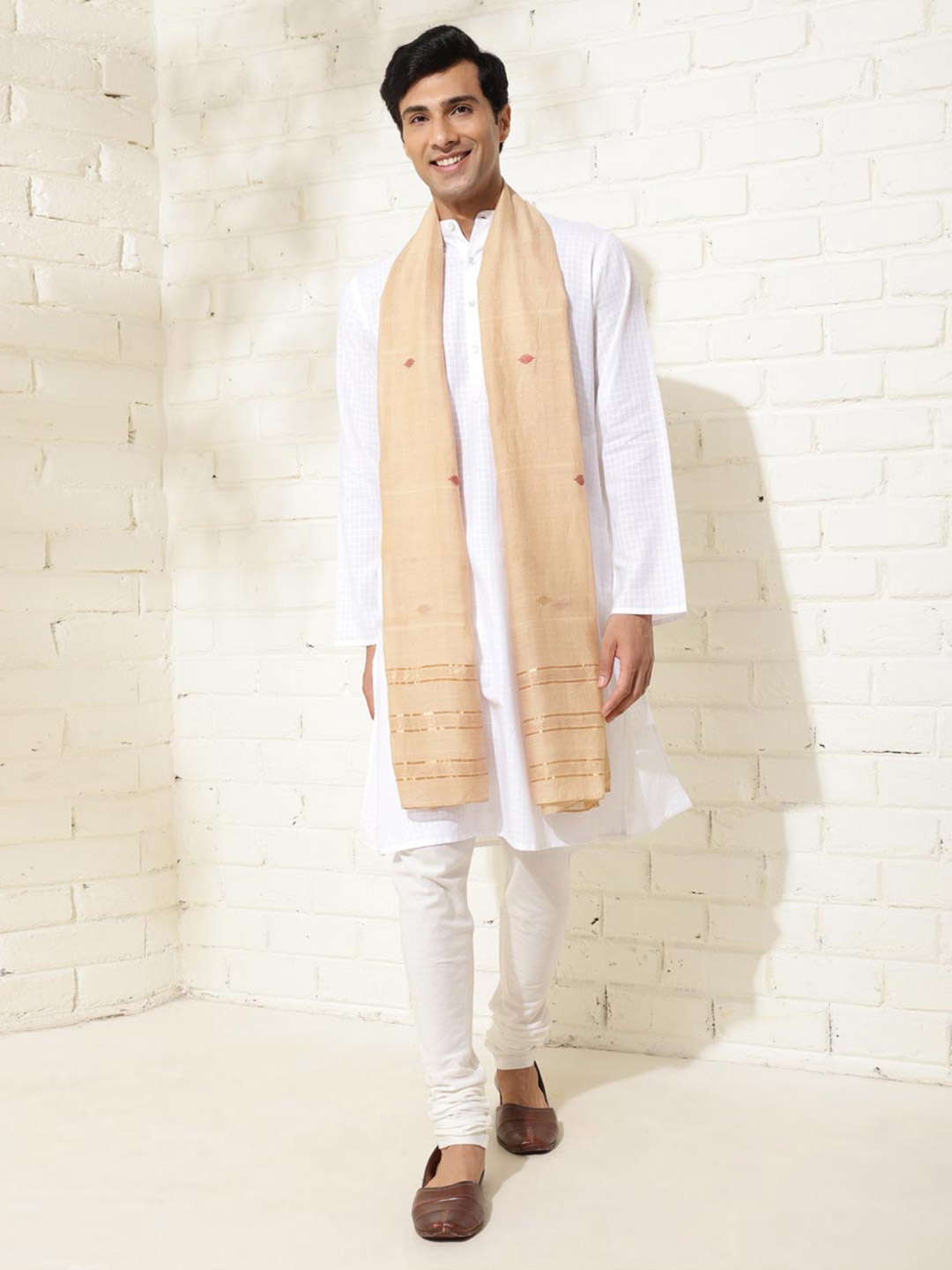 

Fabindia Ethnic Motifs Woven Design Stole, Beige