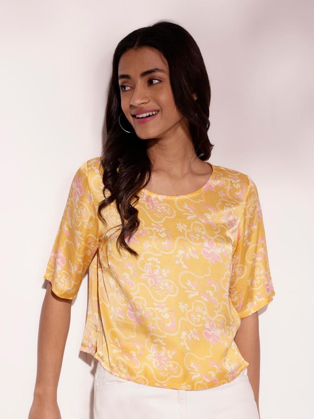 

Fabindia Floral Printed Round Neck Top, Yellow