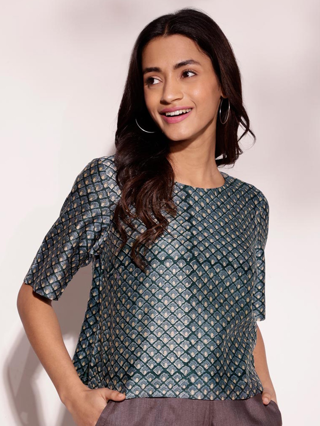

Fabindia fashion Round Neck Printed Short Sleeves Cotton Top, Blue