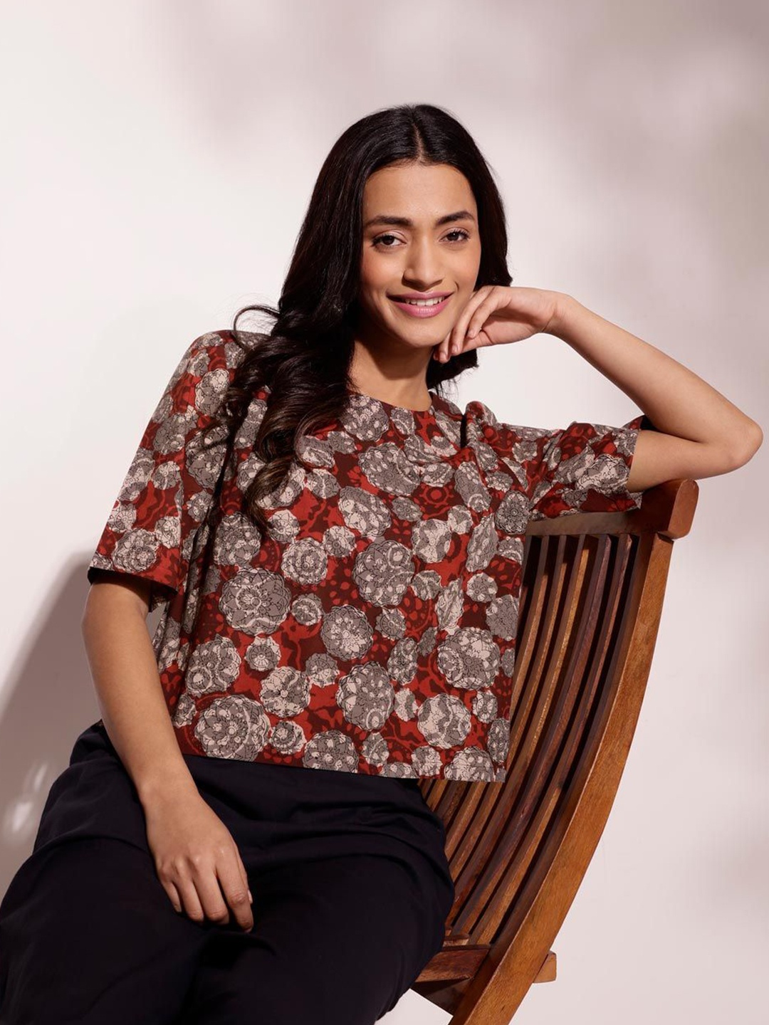 

Fabindia fashion Printed Round Neck Cotton Top, Red