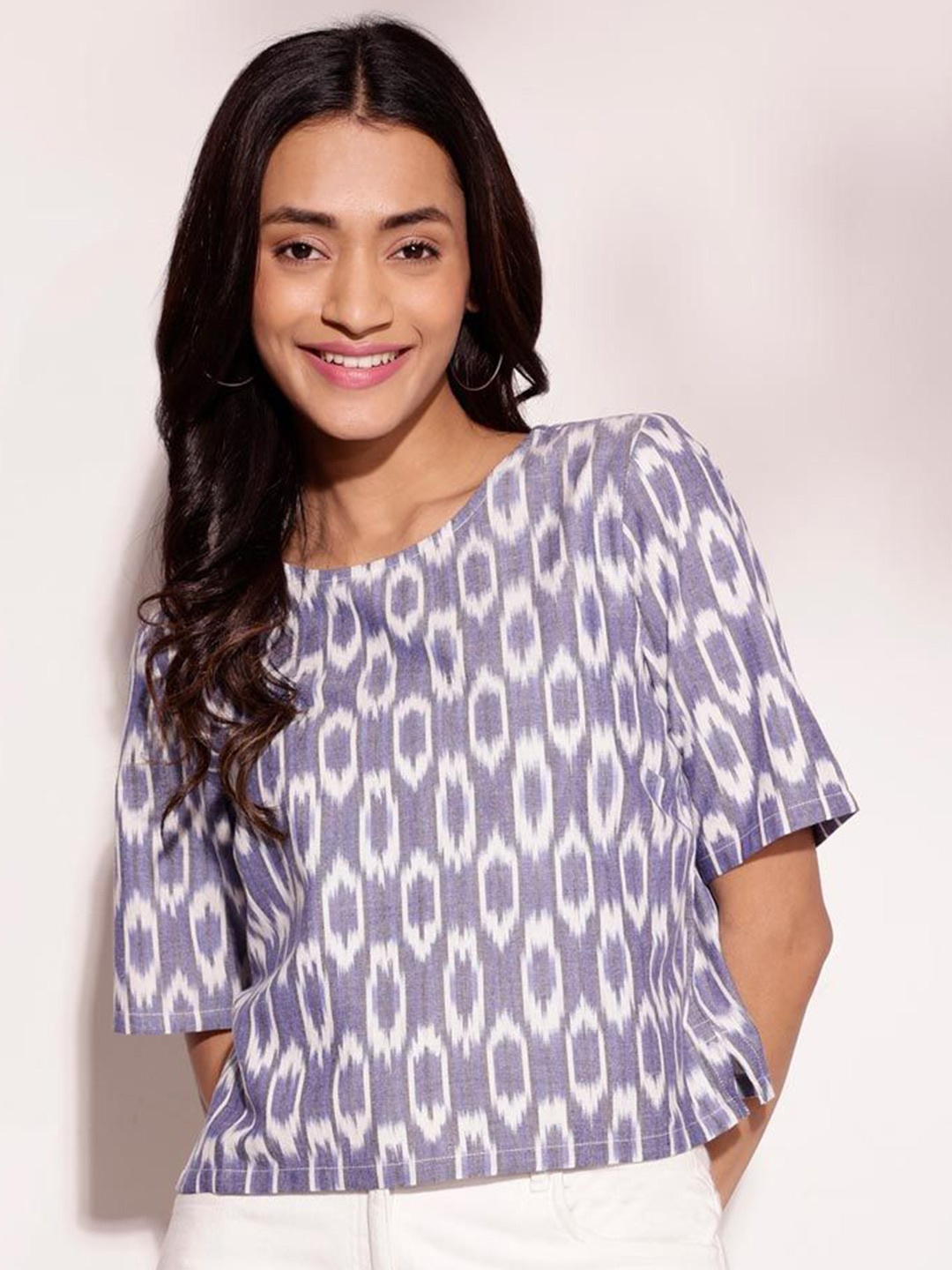 

Fabindia fashion Printed Round Neck Cotton Boxy Top, Blue