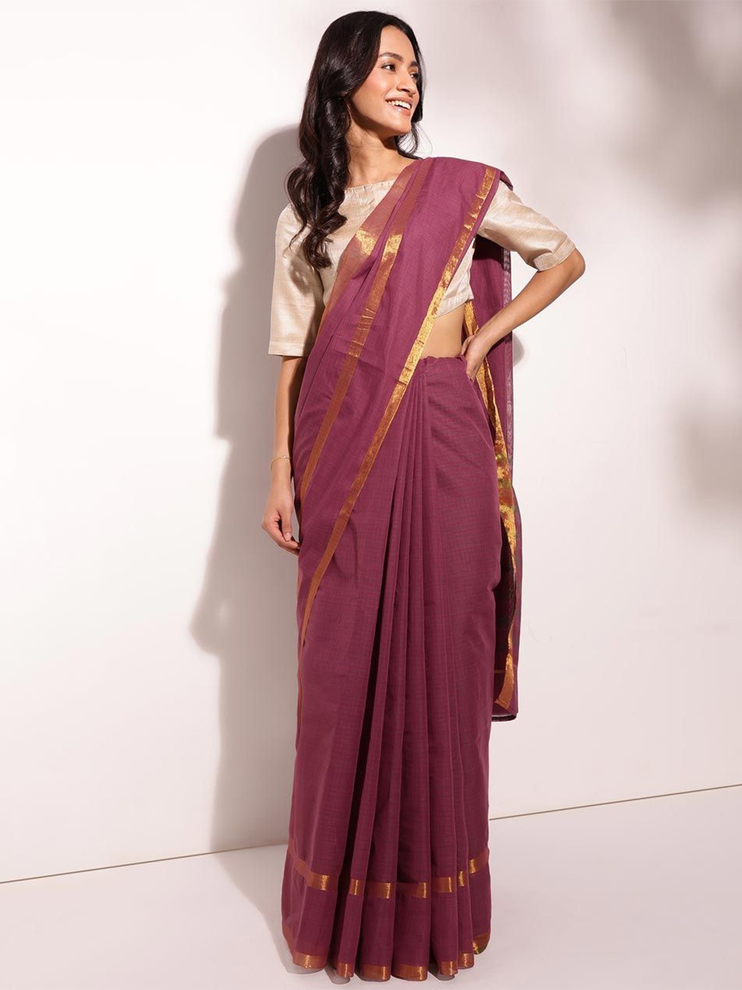 

Fabindia Woven Design Pure Cotton Saree, Maroon